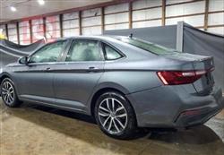 ڤۆڵکسواگن جێتا